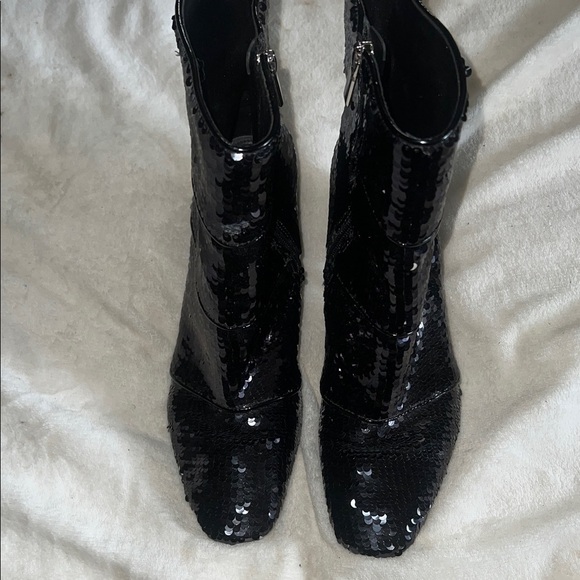 Ava & Aiden Black Sequin Ankle Boots 9 - Picture 4 of 6